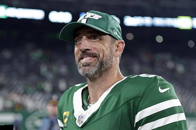 Aaron Rodgers no ha sentido realmente los aplausos de los fanáticos durante mucho tiempo